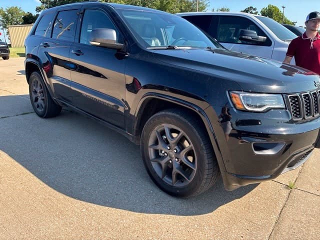 2021 Jeep Grand Cherokee Limited — photo 1 of 7