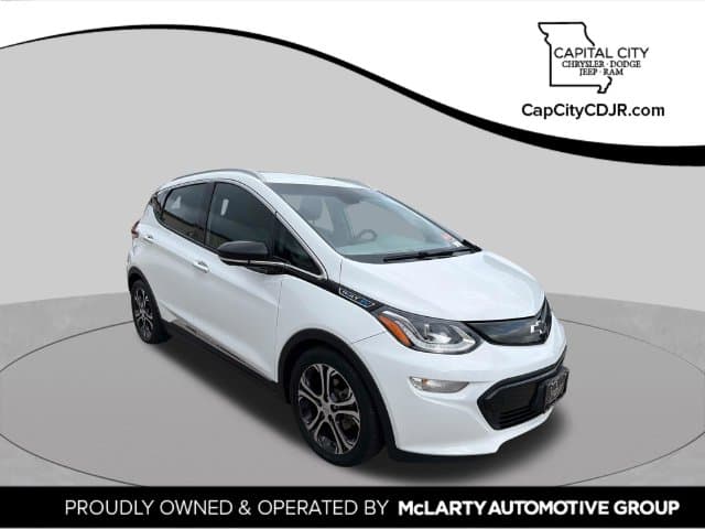 2019 Chevrolet Bolt EV Premier — photo 1 of 32