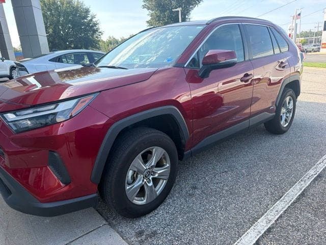 2024 Toyota RAV4 Base — photo 1 of 3
