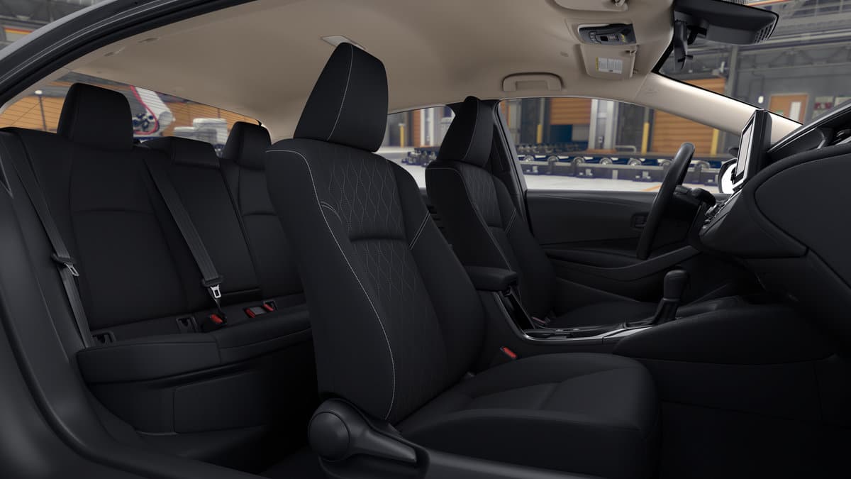 2027 Toyota Corolla Hybrid LE — photo 1 of 2