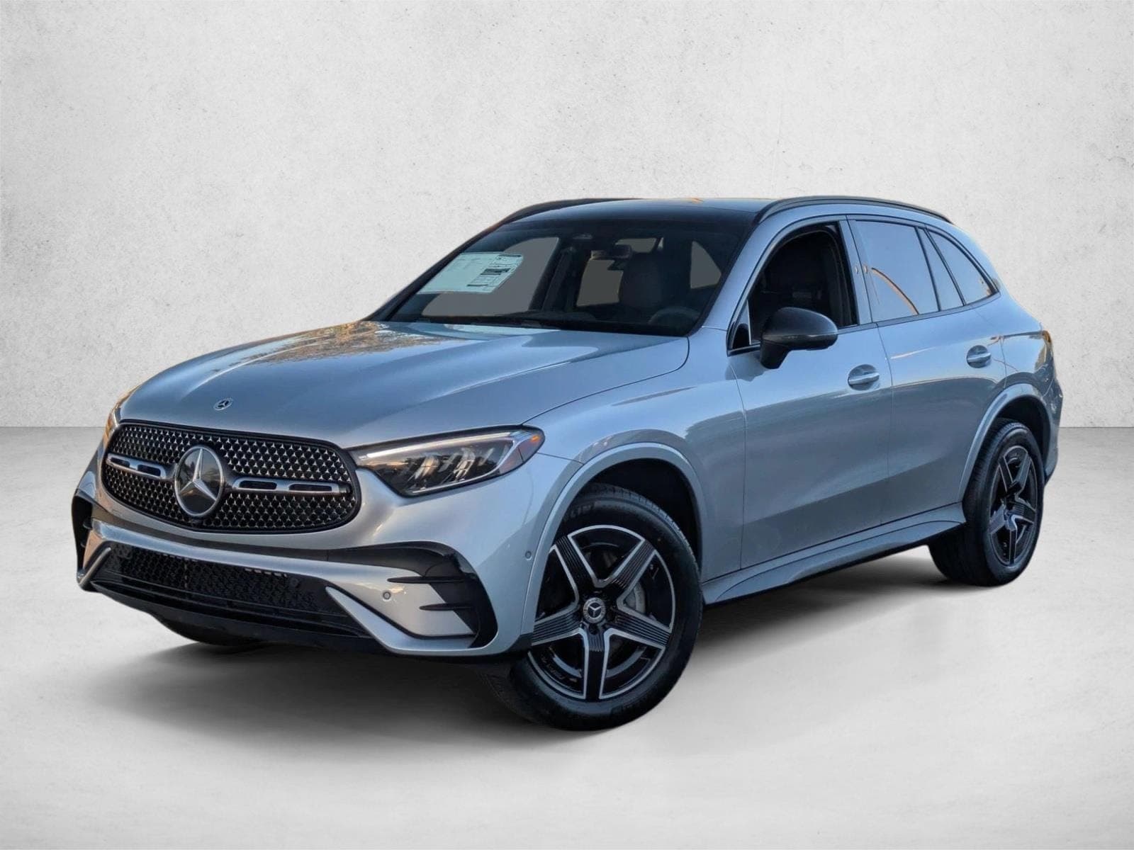 2026 Mercedes-Benz GLC Base — photo 1 of 16