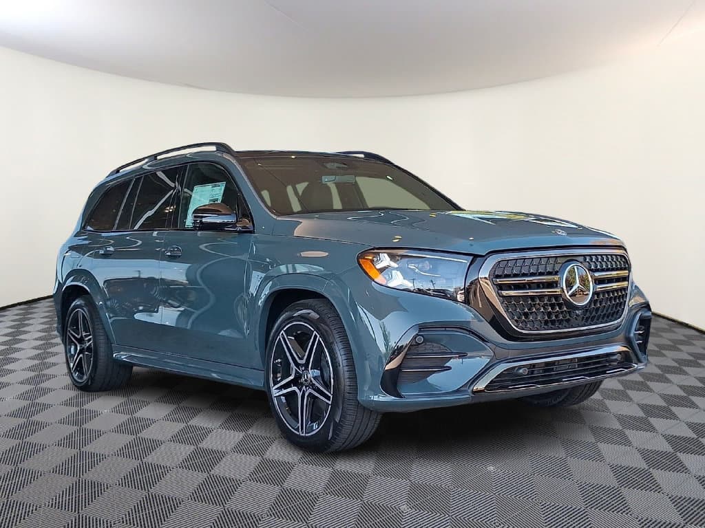 2027 Mercedes-Benz GLS GLS 450 — photo 1 of 13
