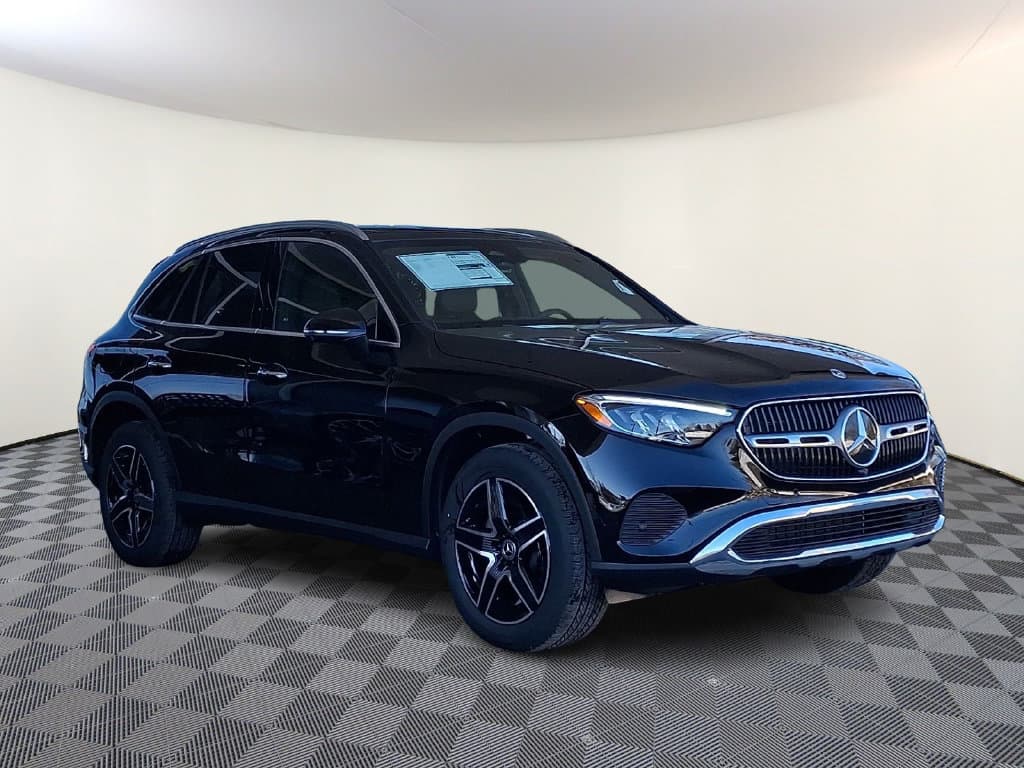 2026 Mercedes-Benz GLC GLC 300 — photo 1 of 13