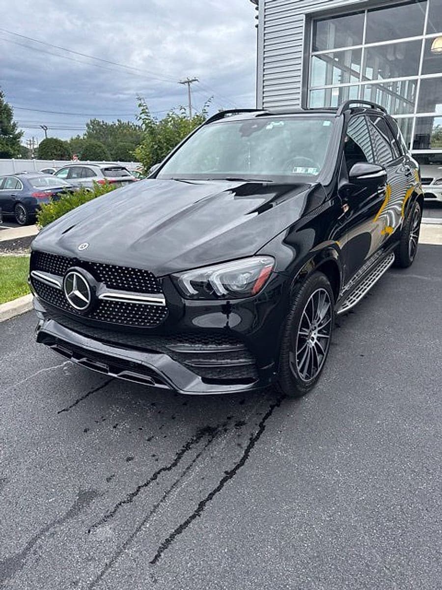 2022 Mercedes-Benz GLE Base — photo 1 of 4