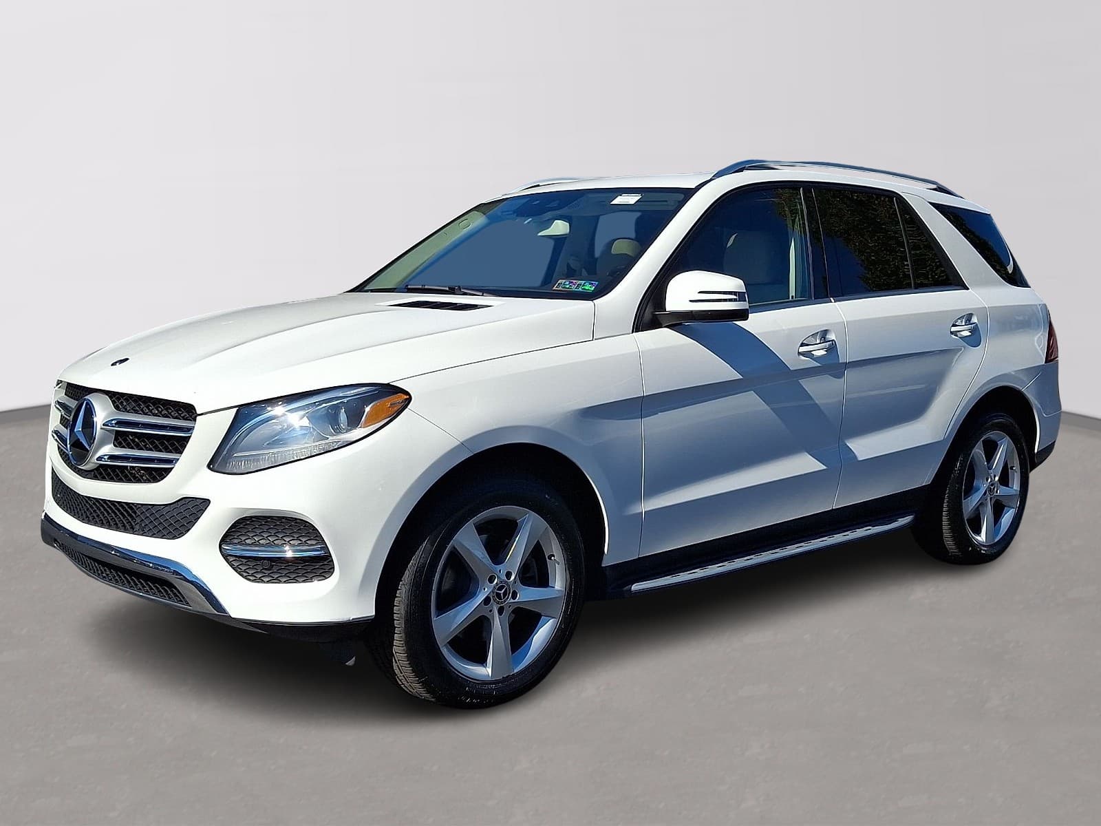 2018 Mercedes-Benz GLE Base — photo 1 of 33