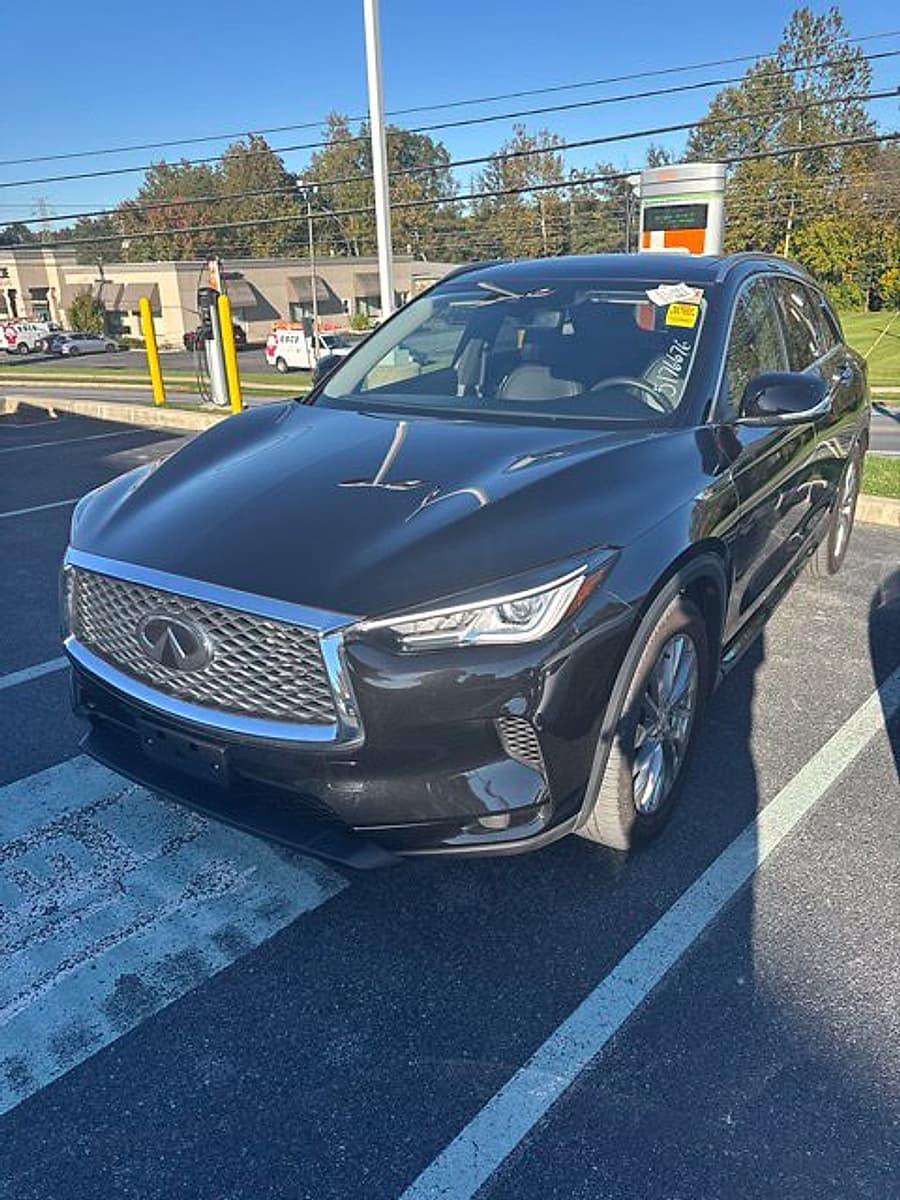 2025 INFINITI QX50 LUXE — photo 1 of 5
