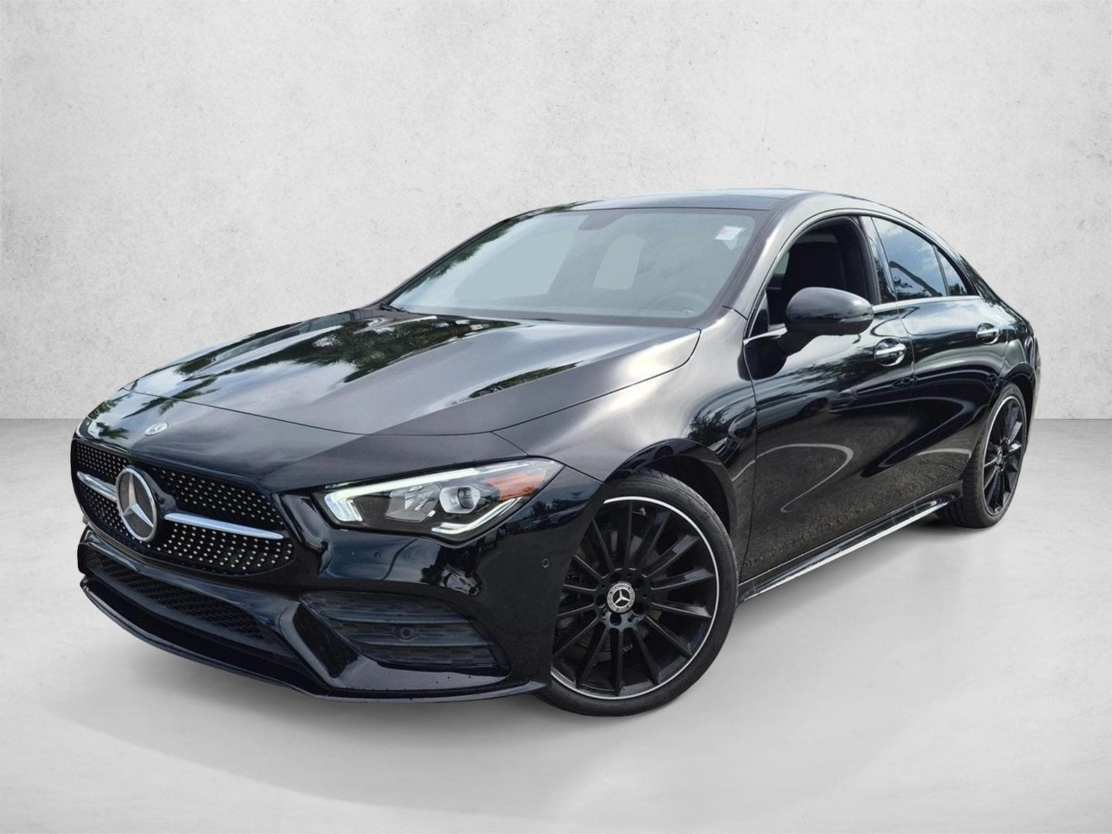 2023 Mercedes-Benz CLA Base — photo 1 of 18