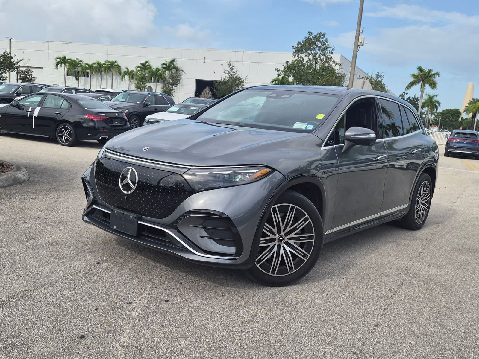 2023 Mercedes-Benz EQS Base — photo 1 of 22