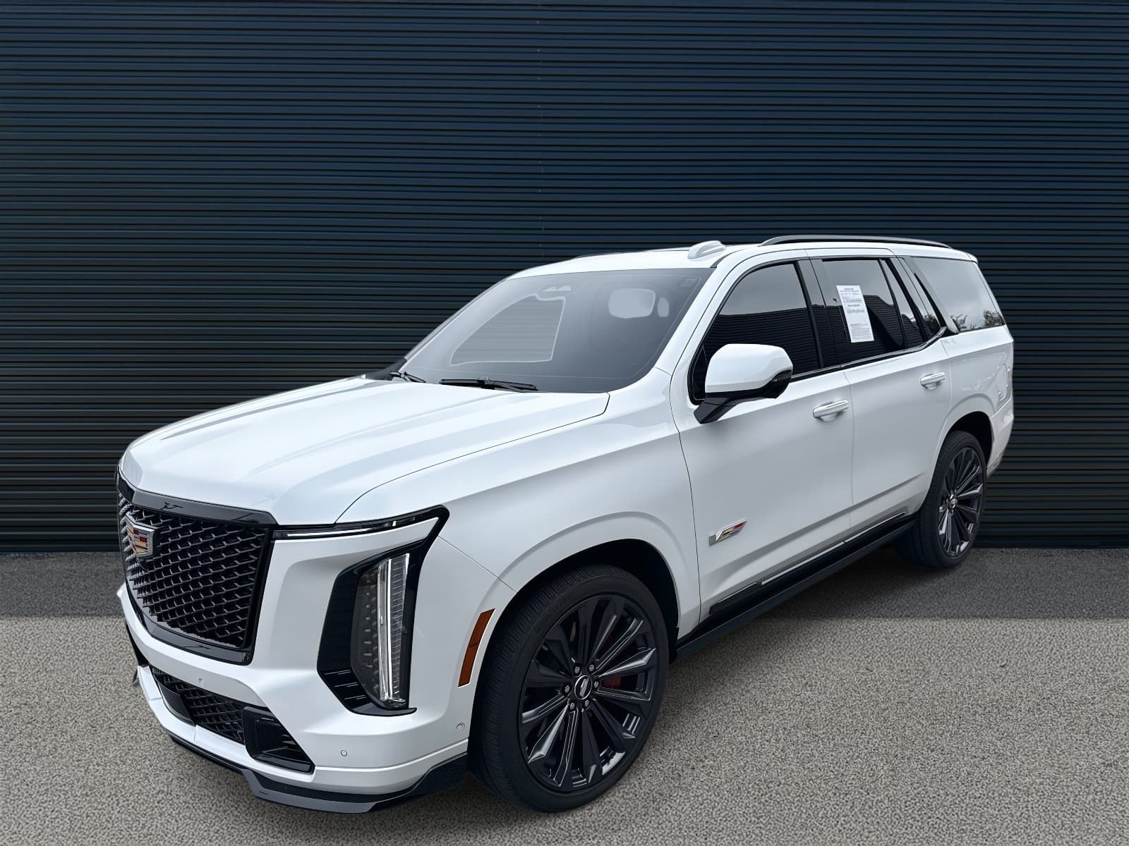 2025 Cadillac Escalade AWD V-Series — photo 1 of 39