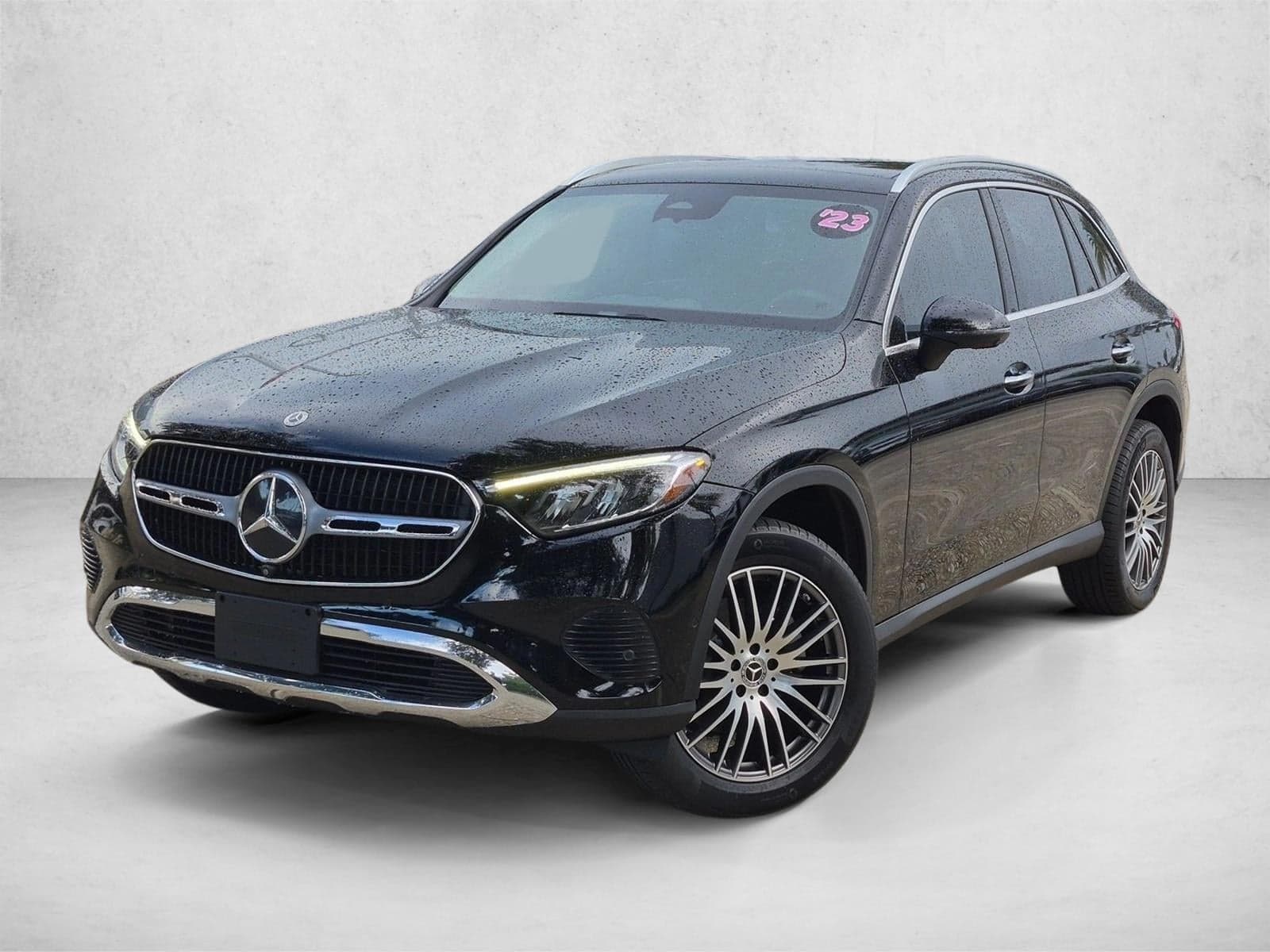 2023 Mercedes-Benz GLC Base — photo 1 of 24