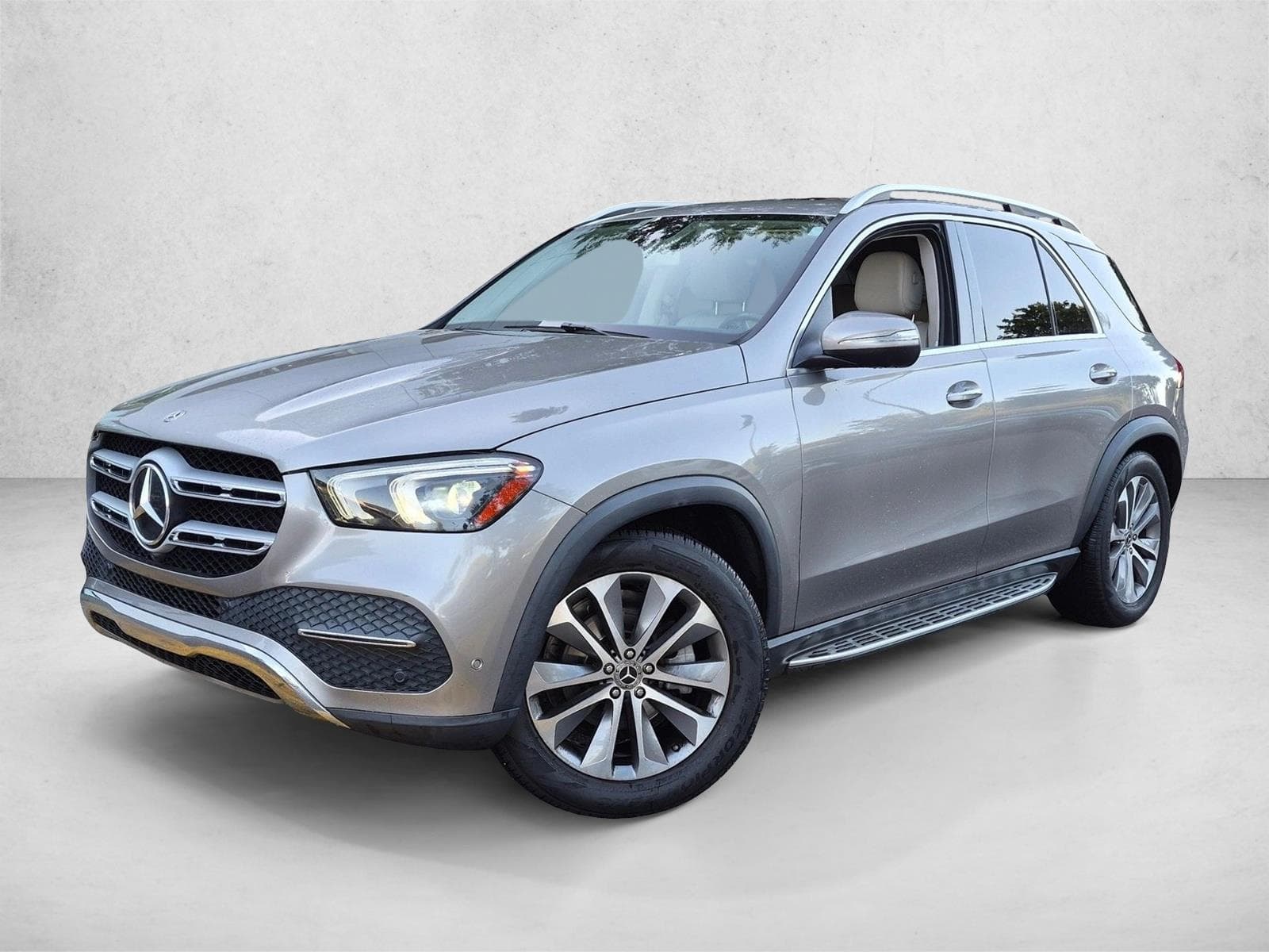 2020 Mercedes-Benz GLE Base — photo 1 of 25