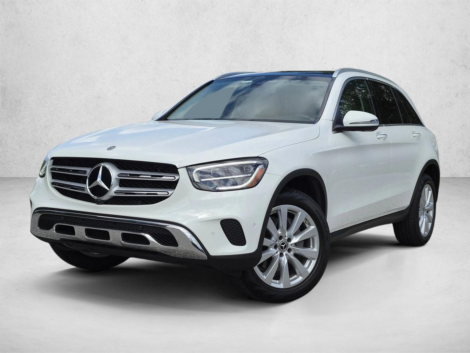 2021 Mercedes-Benz GLC Base — photo 1 of 17