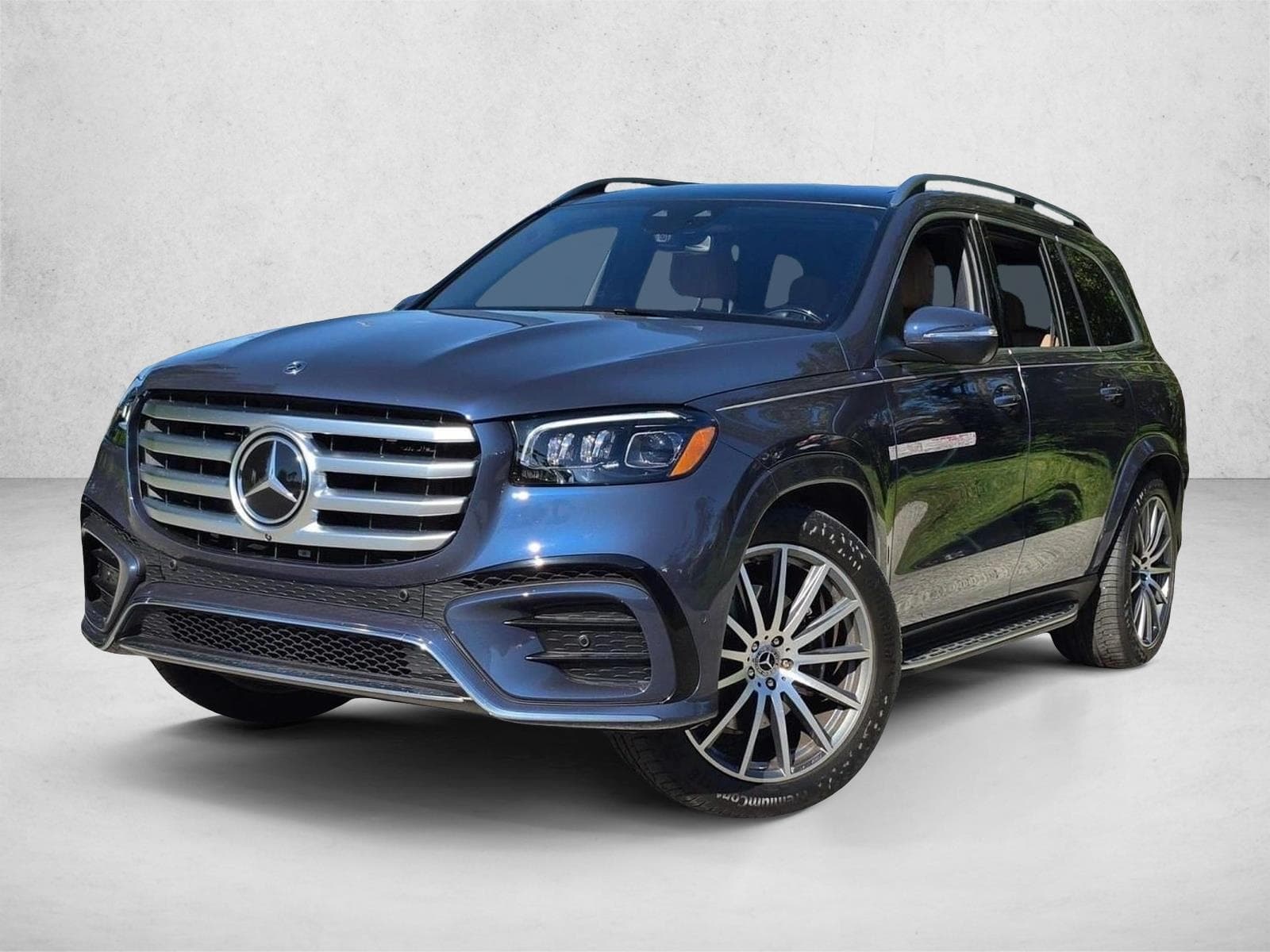 2024 Mercedes-Benz GLS Base — photo 1 of 18