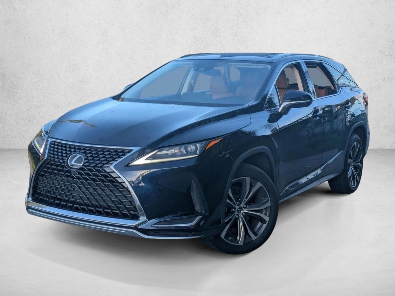 2021 Lexus RX Base — photo 1 of 16