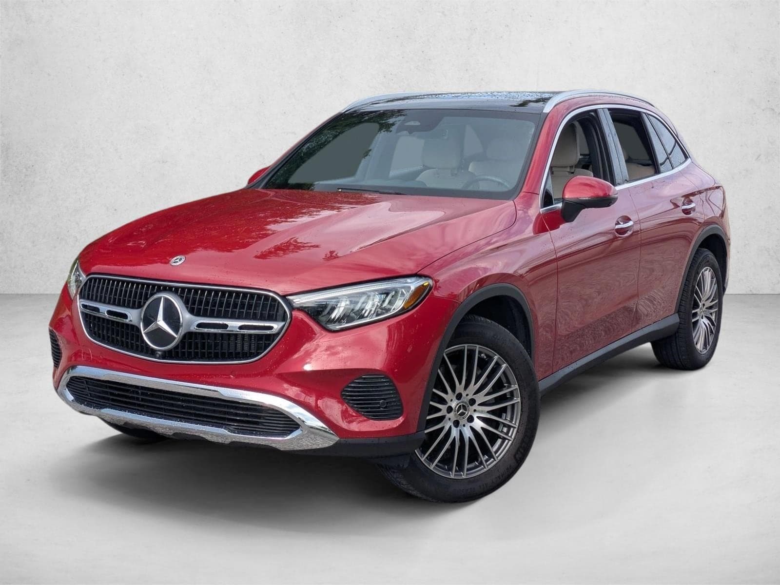 2024 Mercedes-Benz GLC Base — photo 1 of 18