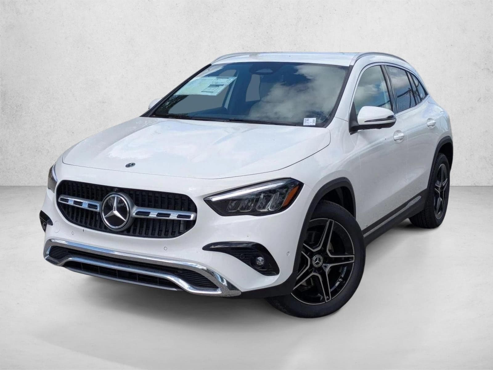 2026 Mercedes-Benz GLA GLA 250 — photo 1 of 17