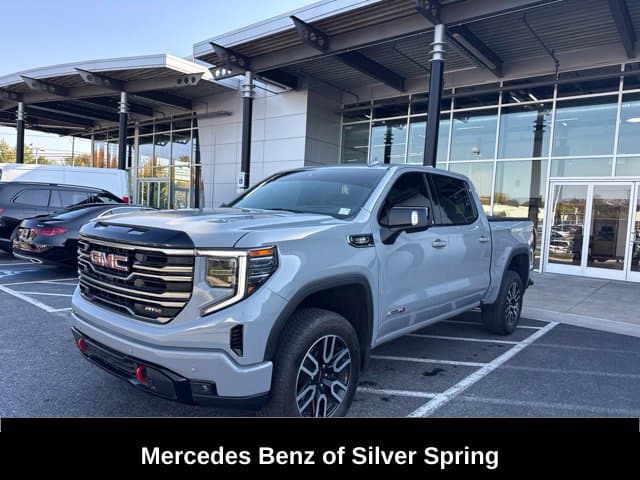 2025 GMC Sierra 1500 AT4 — photo 1 of 17