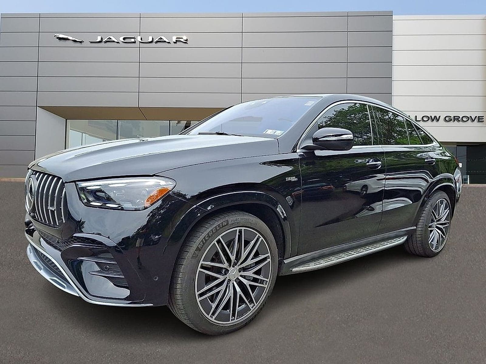 2025 Mercedes-Benz GLE Base — photo 1 of 30
