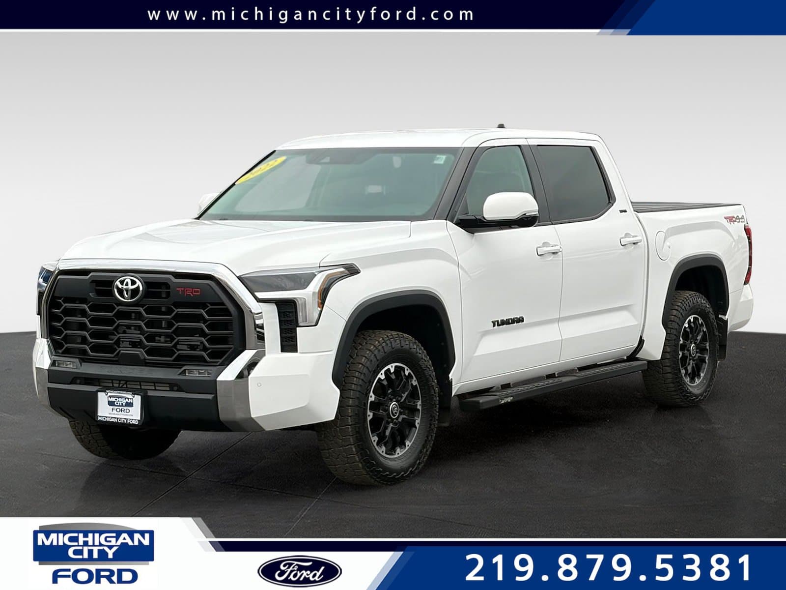 2022 Toyota Tundra 4WD SR5 — photo 1 of 39