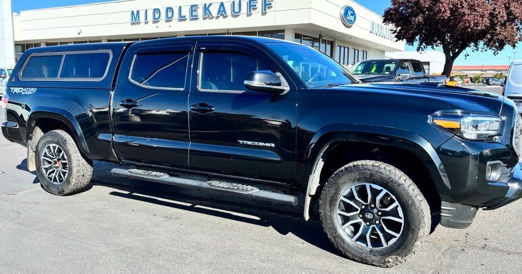 2021 Toyota Tacoma 4WD Base — photo 1 of 7