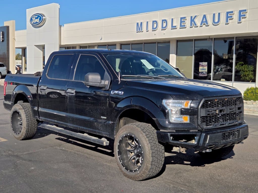 2017 Ford F-150 Base — photo 1 of 6