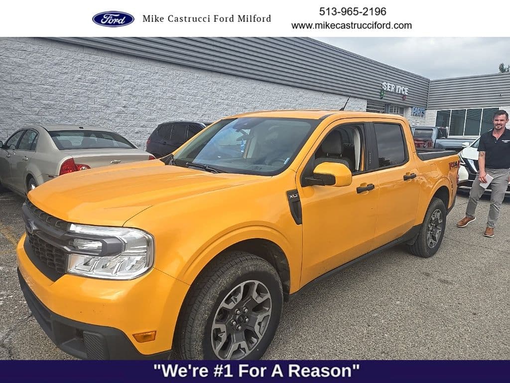 2022 Ford Maverick XLT — photo 1 of 8