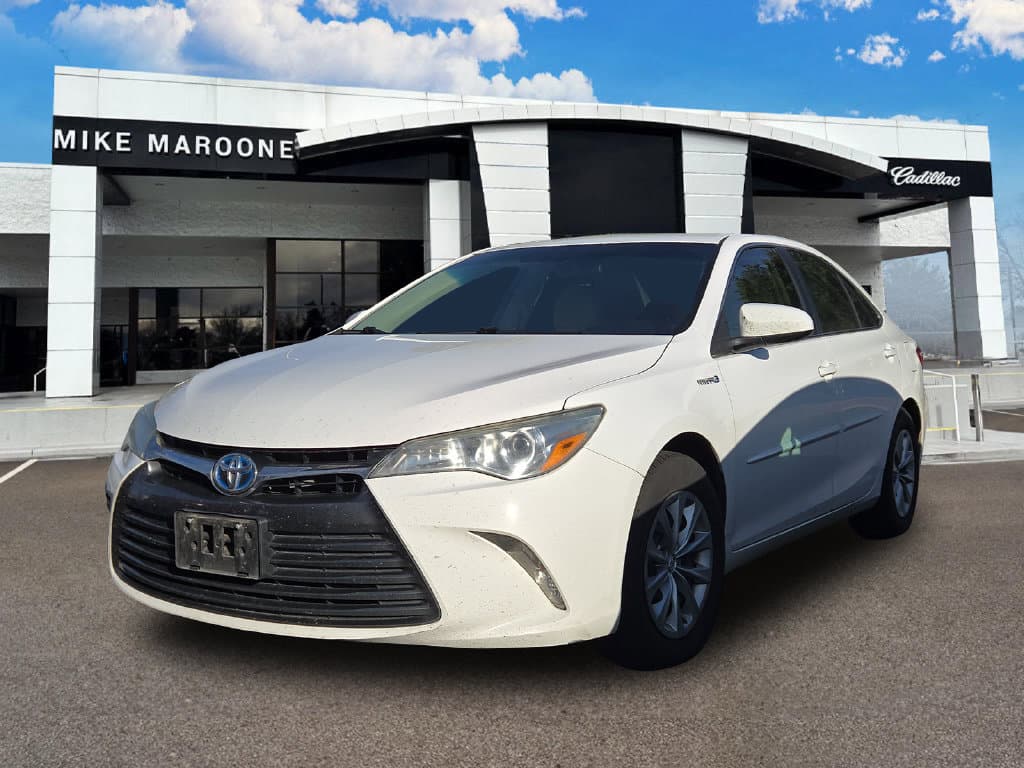 2017 Toyota Camry Hybrid LE — photo 1 of 10