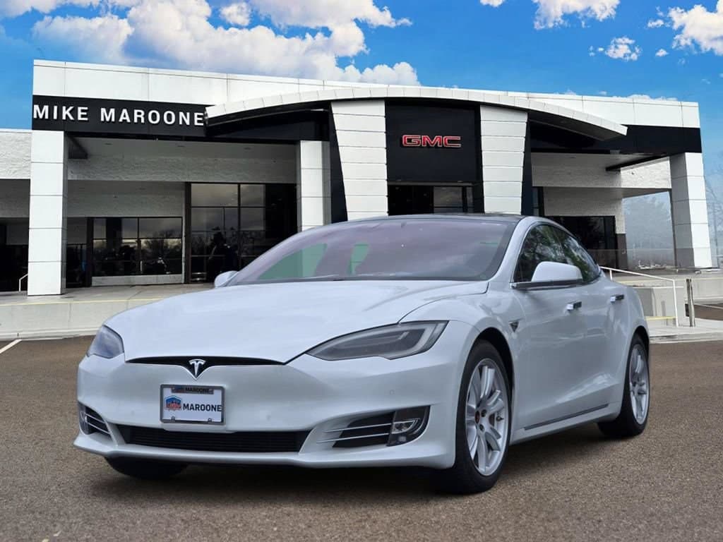2021 Tesla Model S Long Range Plus — photo 1 of 20