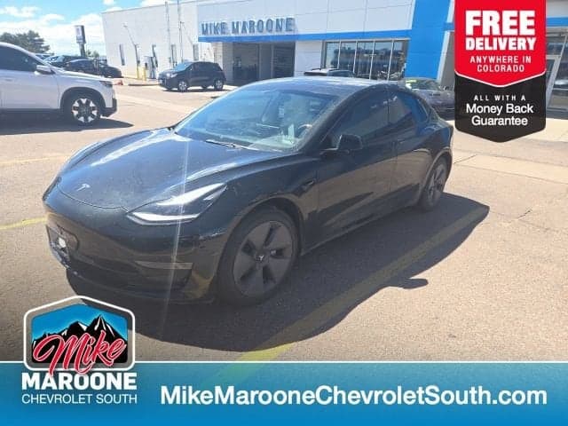 2022 Tesla Model 3 Long Range — photo 1 of 13