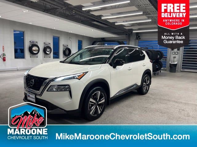 2023 Nissan Rogue SL — photo 1 of 30