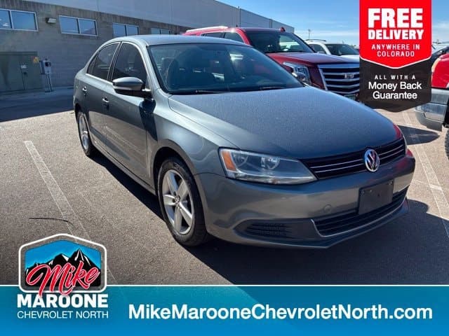 2013 Volkswagen Jetta Sedan Base — photo 1 of 5
