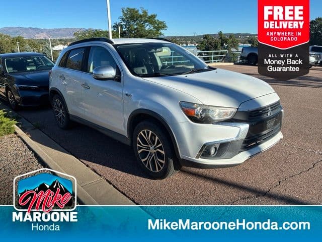 2016 Mitsubishi Outlander SEL — photo 1 of 5