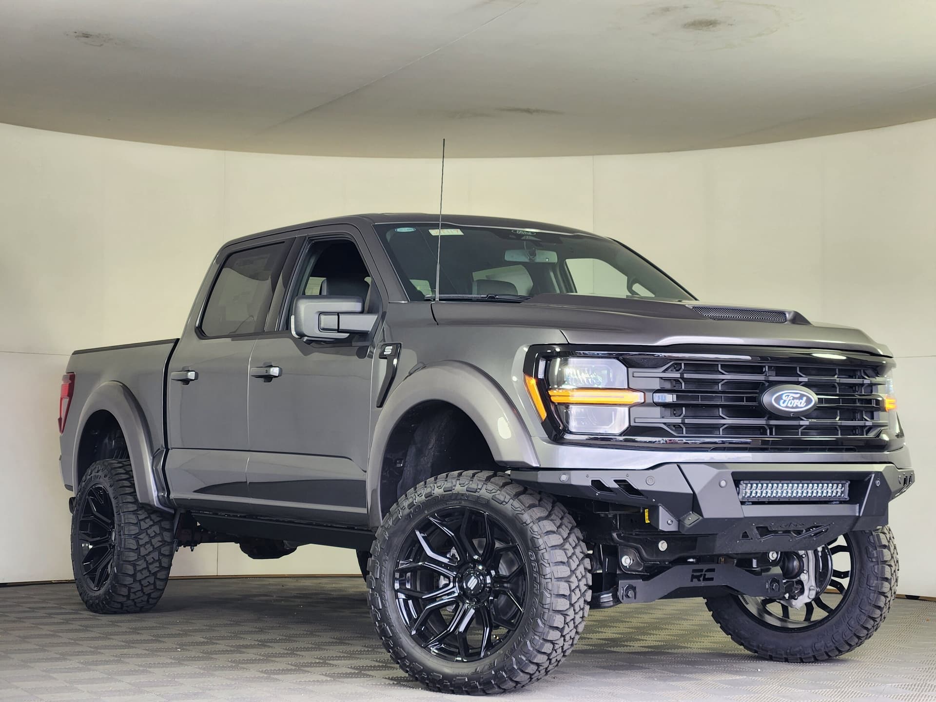 2026 Ford F-150 XLT — photo 1 of 27