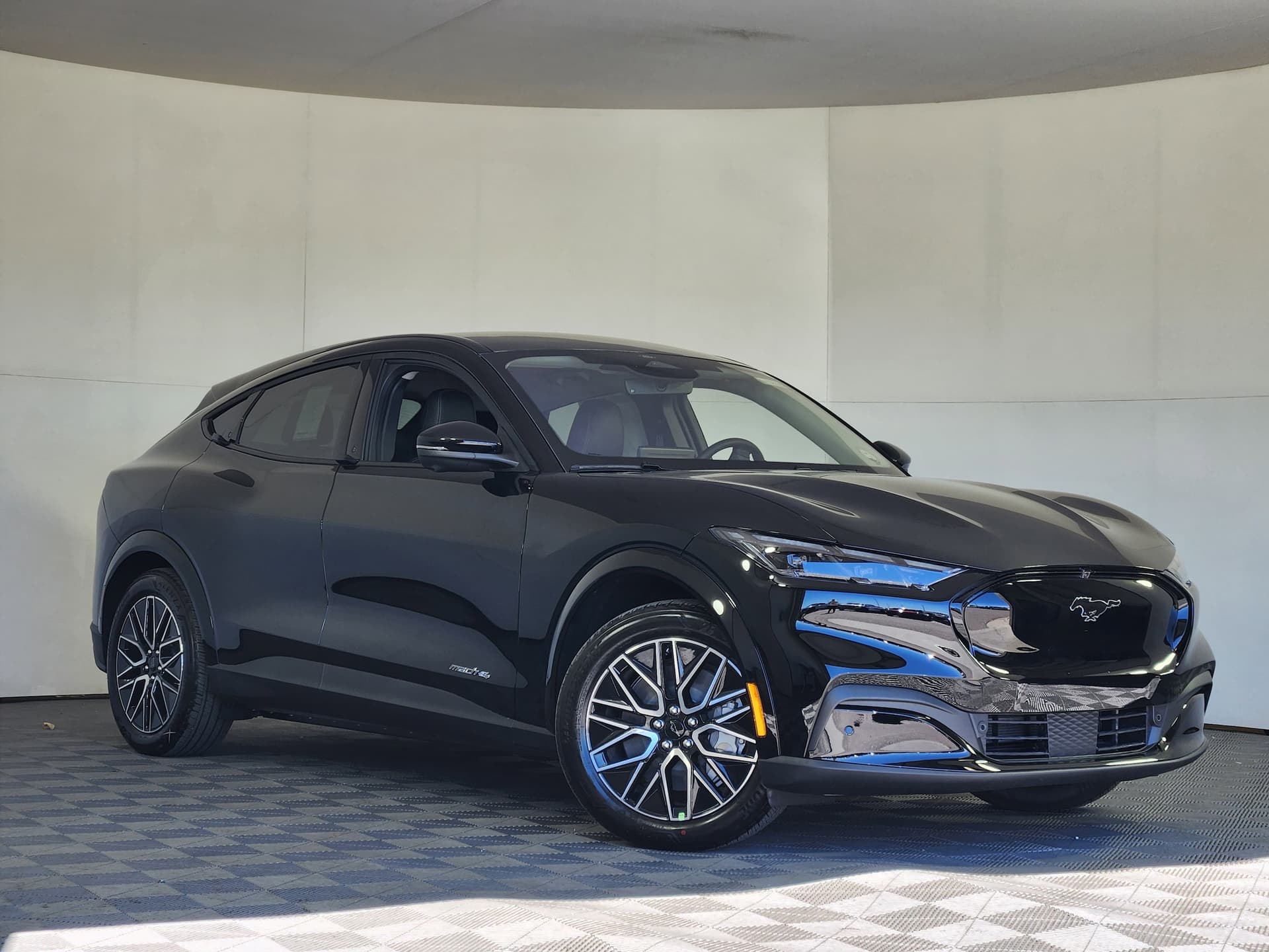 2026 Ford Mustang Mach-E Premium — photo 1 of 34