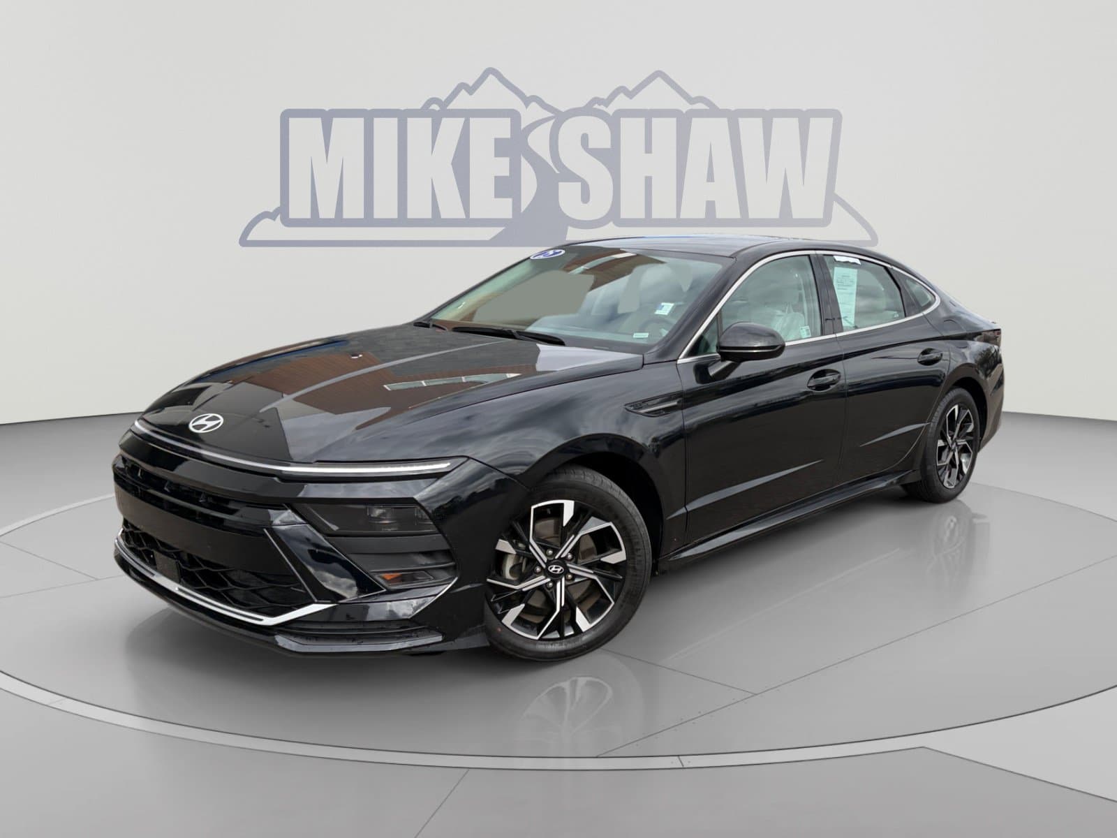 2025 Hyundai Sonata SEL — photo 1 of 35