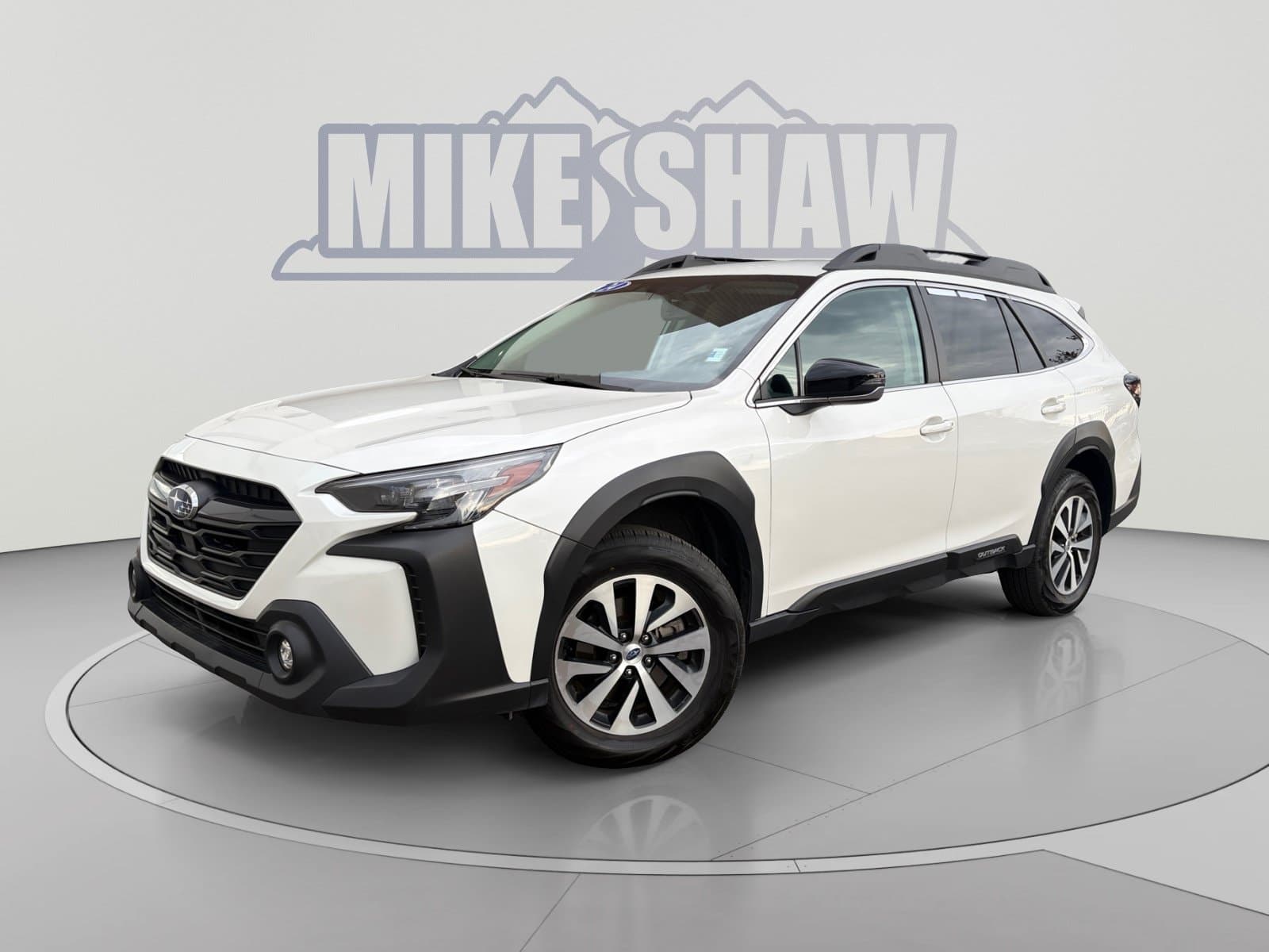 2024 Subaru Outback Premium — photo 1 of 35