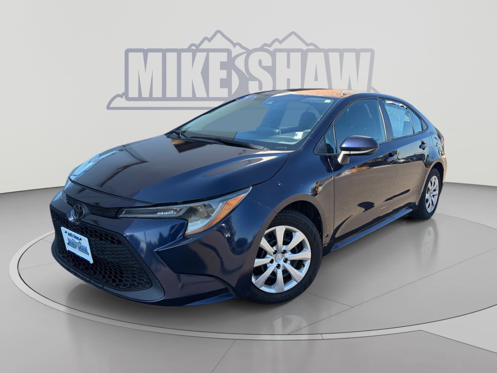 2020 Toyota Corolla LE — photo 1 of 35