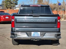 Extra Photo