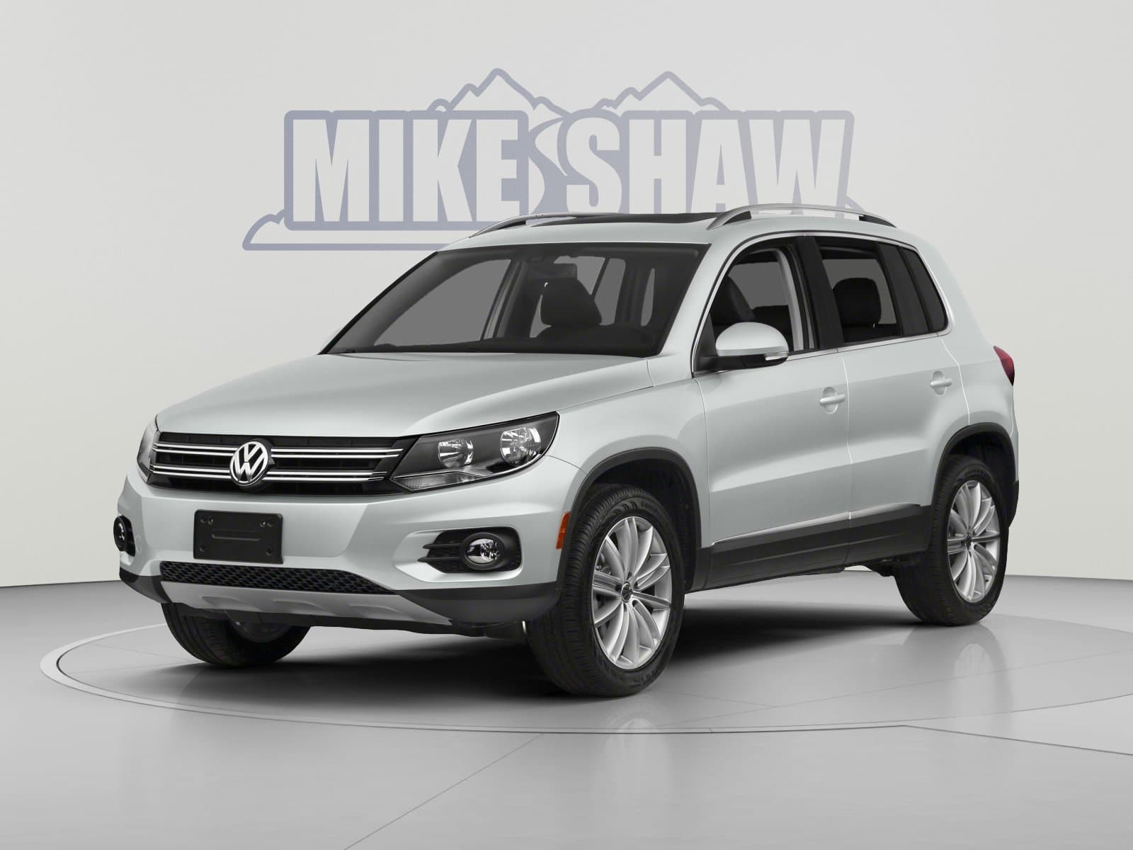 2015 Volkswagen Tiguan SEL — photo 1 of 16