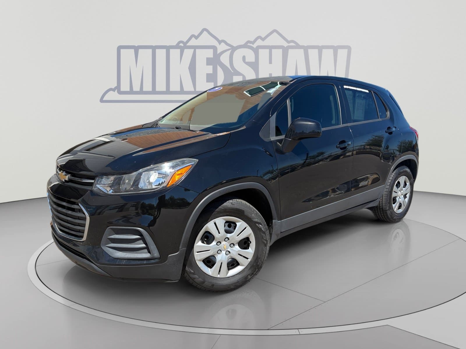 2017 Chevrolet Trax LS — photo 1 of 35