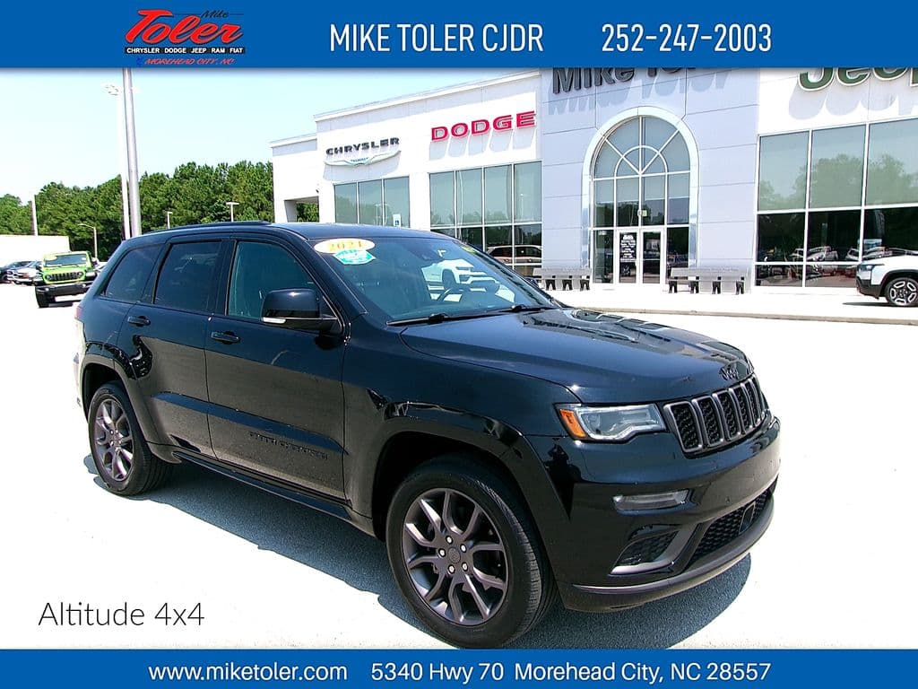 2021 Jeep Grand Cherokee Overland — photo 1 of 23