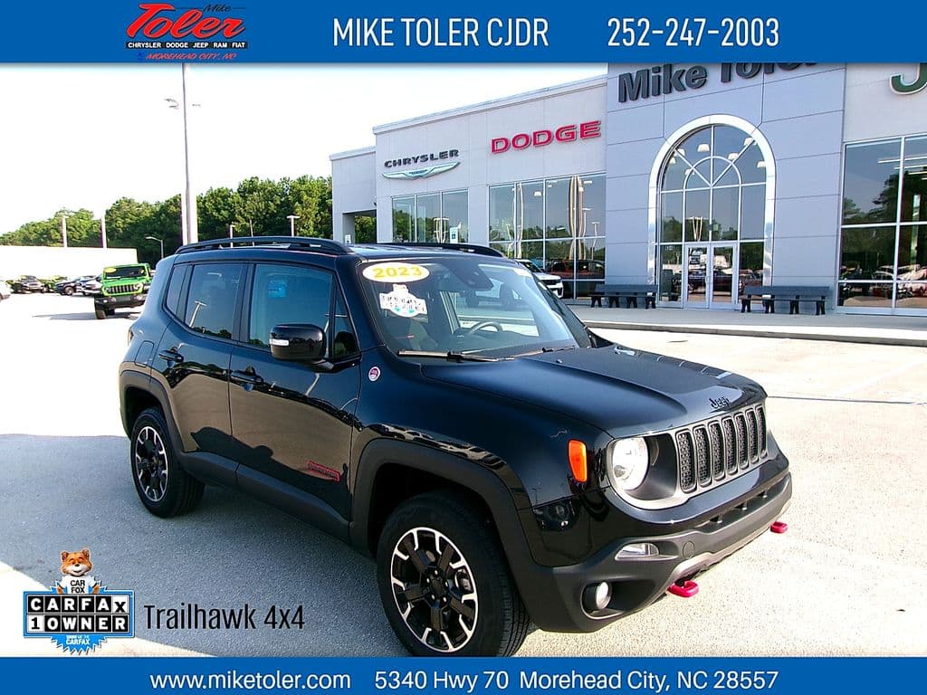 2023 Jeep Renegade Trailhawk — photo 1 of 20