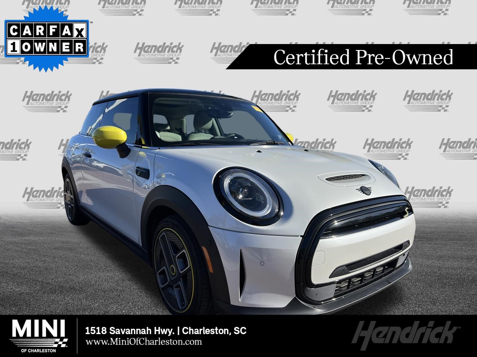 2024 Mini Hardtop 2 Door Cooper SE — photo 1 of 38