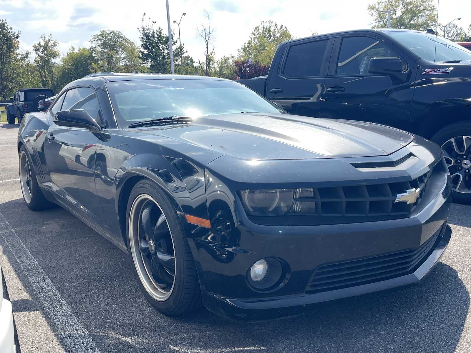 2011 Chevrolet Camaro 2SS — photo 1 of 4