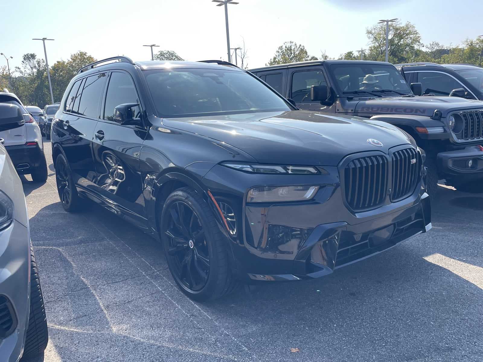 2023 BMW X7 M60i — photo 1 of 4