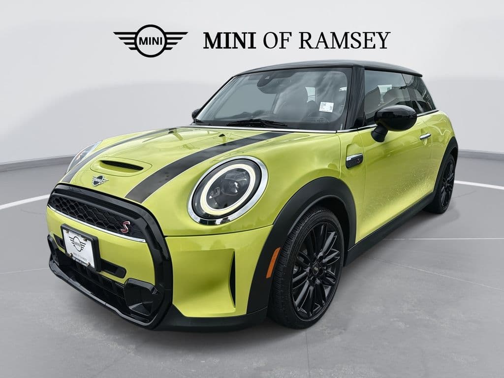 2024 Mini Hardtop 2 Door Cooper S — photo 1 of 29