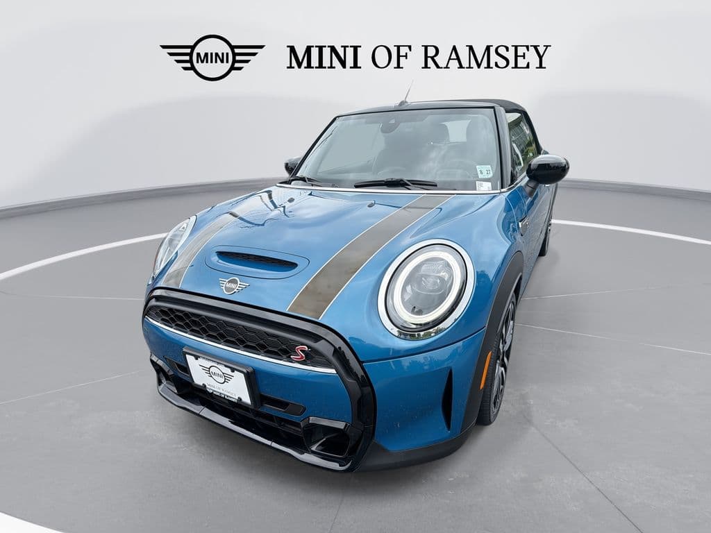 2023 Mini Convertible Cooper S — photo 1 of 29
