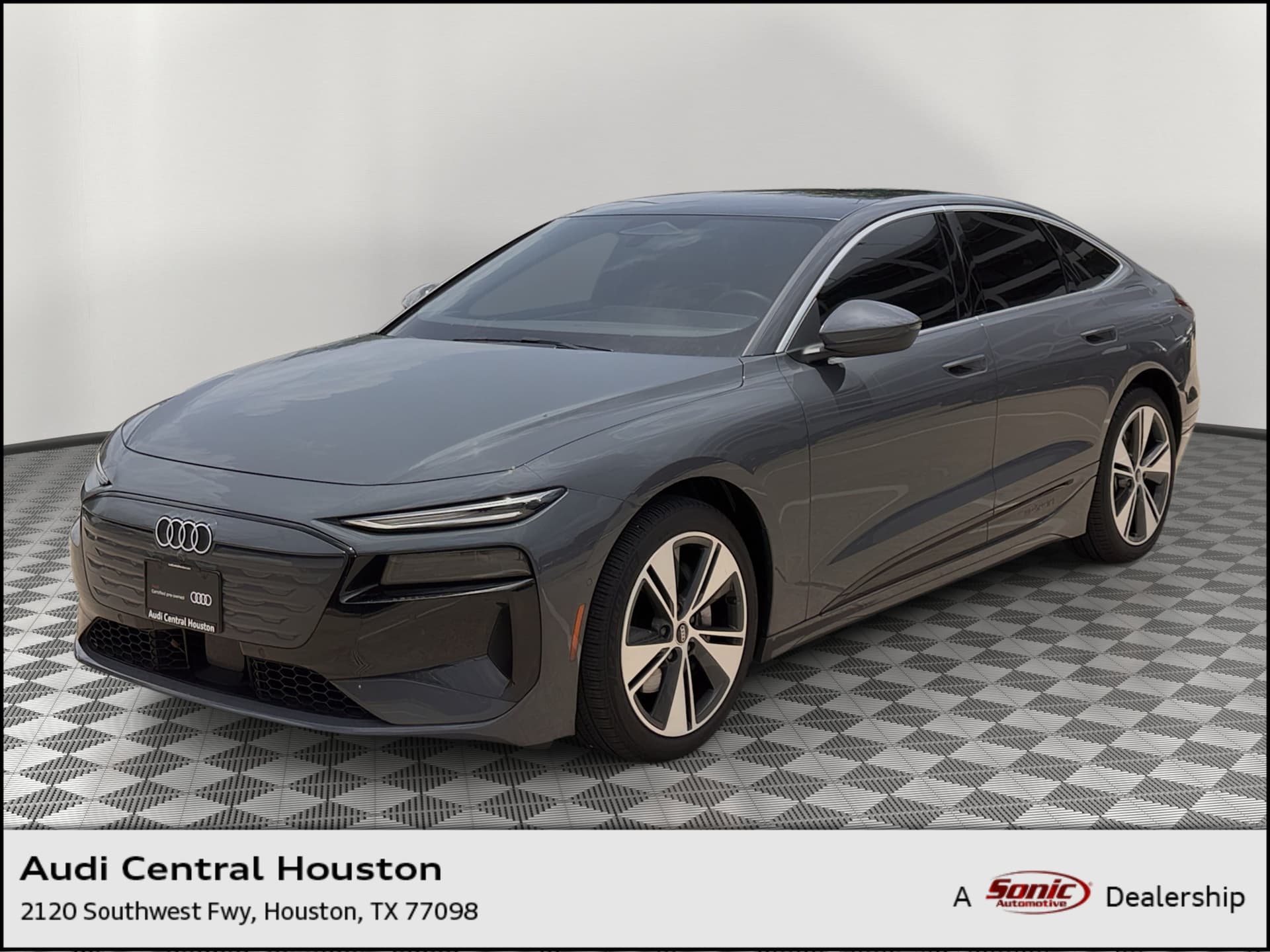 2025 Audi A6 Sportback e-tron Premium — photo 1 of 27