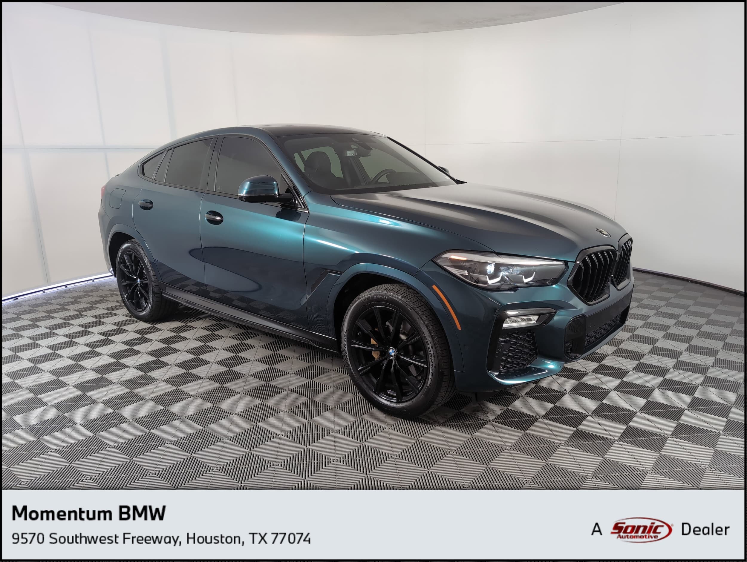 Foto de 2021 BMW X6 sDrive40i