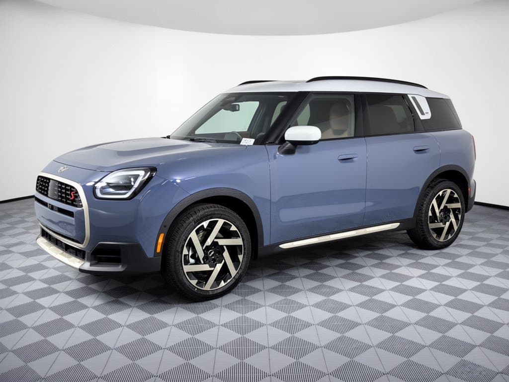 2027 Mini Countryman Base — photo 1 of 39